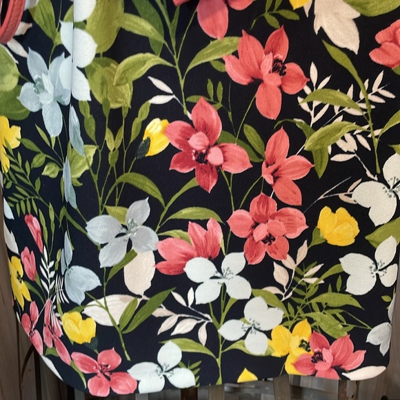 Jessica Howard Floral Dress - Picture 2 of 5